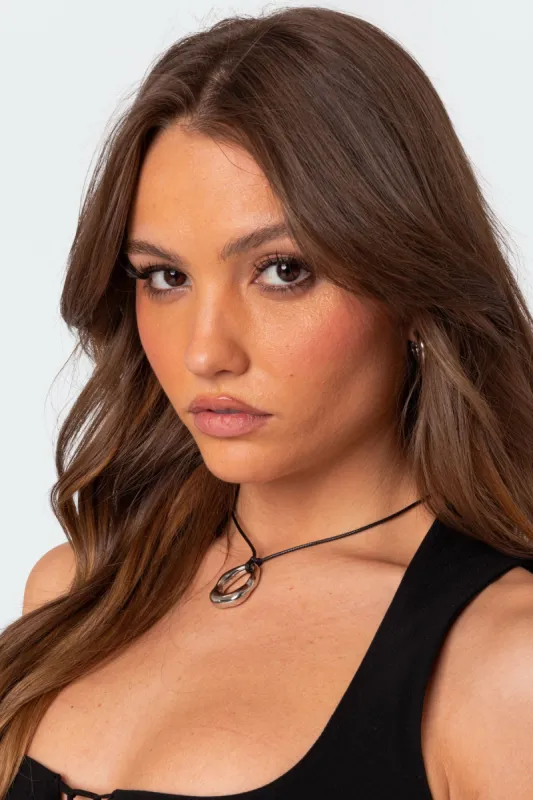 Hoop Cord Necklace sold by Edikted