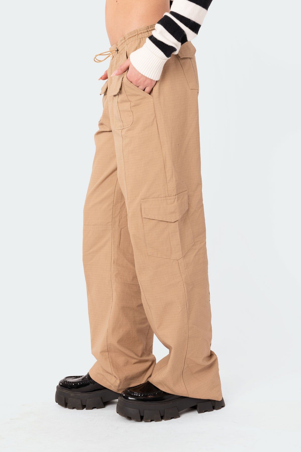 Zayla Low Rise Cargo Pants sold by Edikted product image thumbnail 3