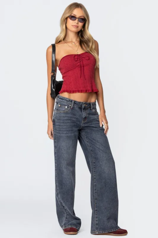 Ace Relaxed Jeans sold by Edikted