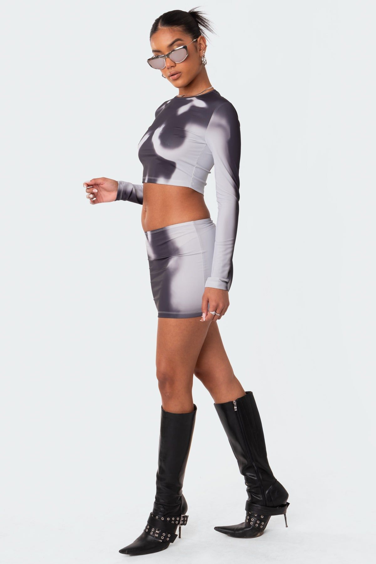 Through U Printed Top sold by Edikted product image thumbnail 4