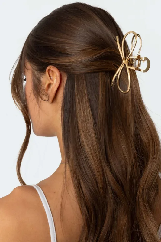 Pretty Bow Hair Clip sold by Edikted