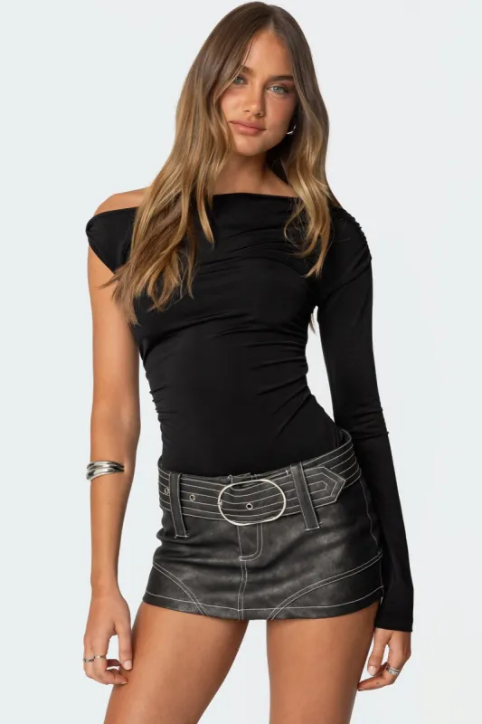 Asymmetric Off Shoulder Bodysuit made by Edikted