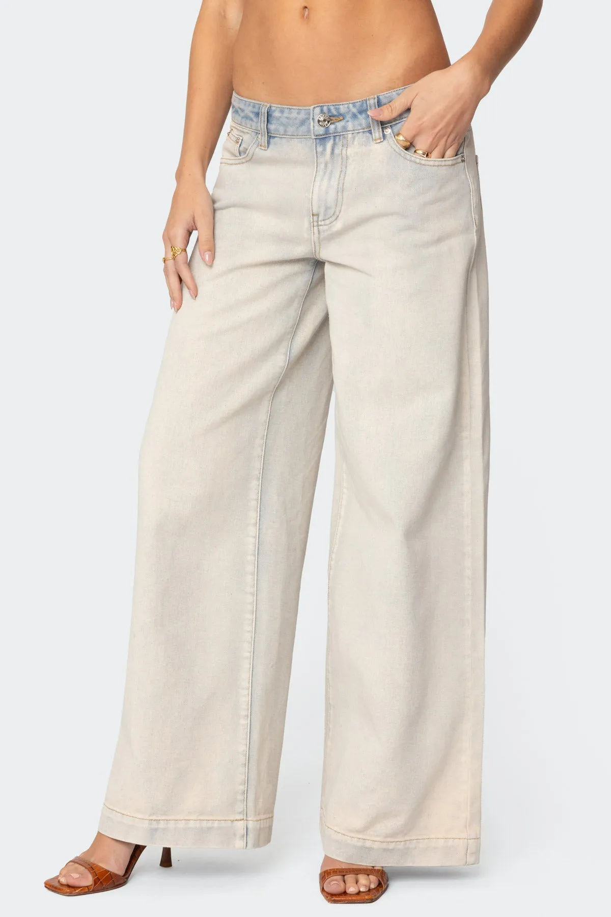 Rhiannon Washed Low Rise Baggy Jeans sold by Edikted product image thumbnail 2