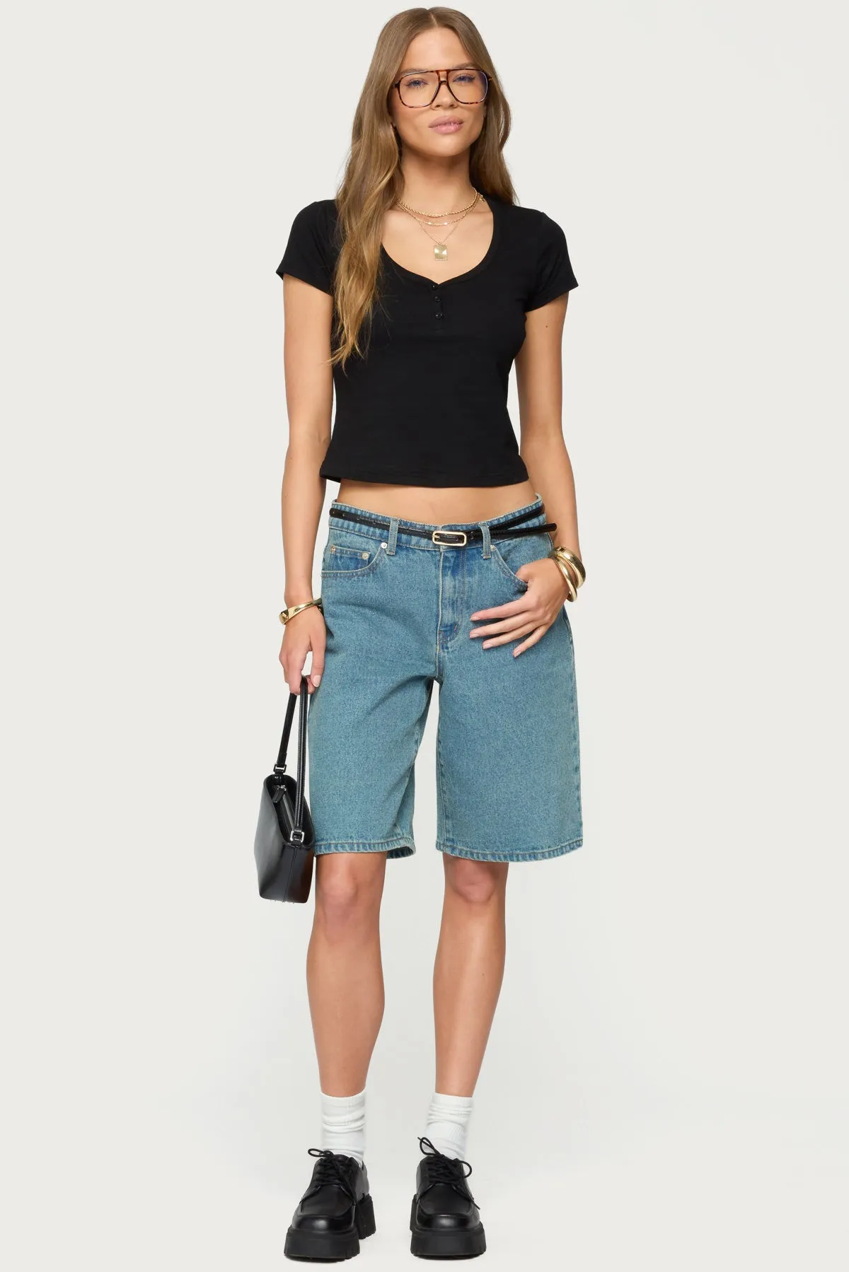 Katerina Henley T Shirt sold by Edikted product image thumbnail 2