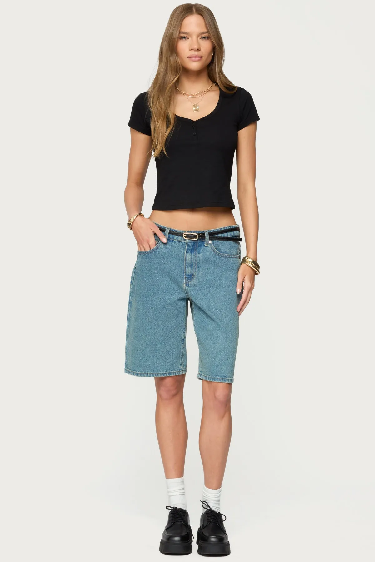 Katerina Henley T Shirt sold by Edikted product image thumbnail 5