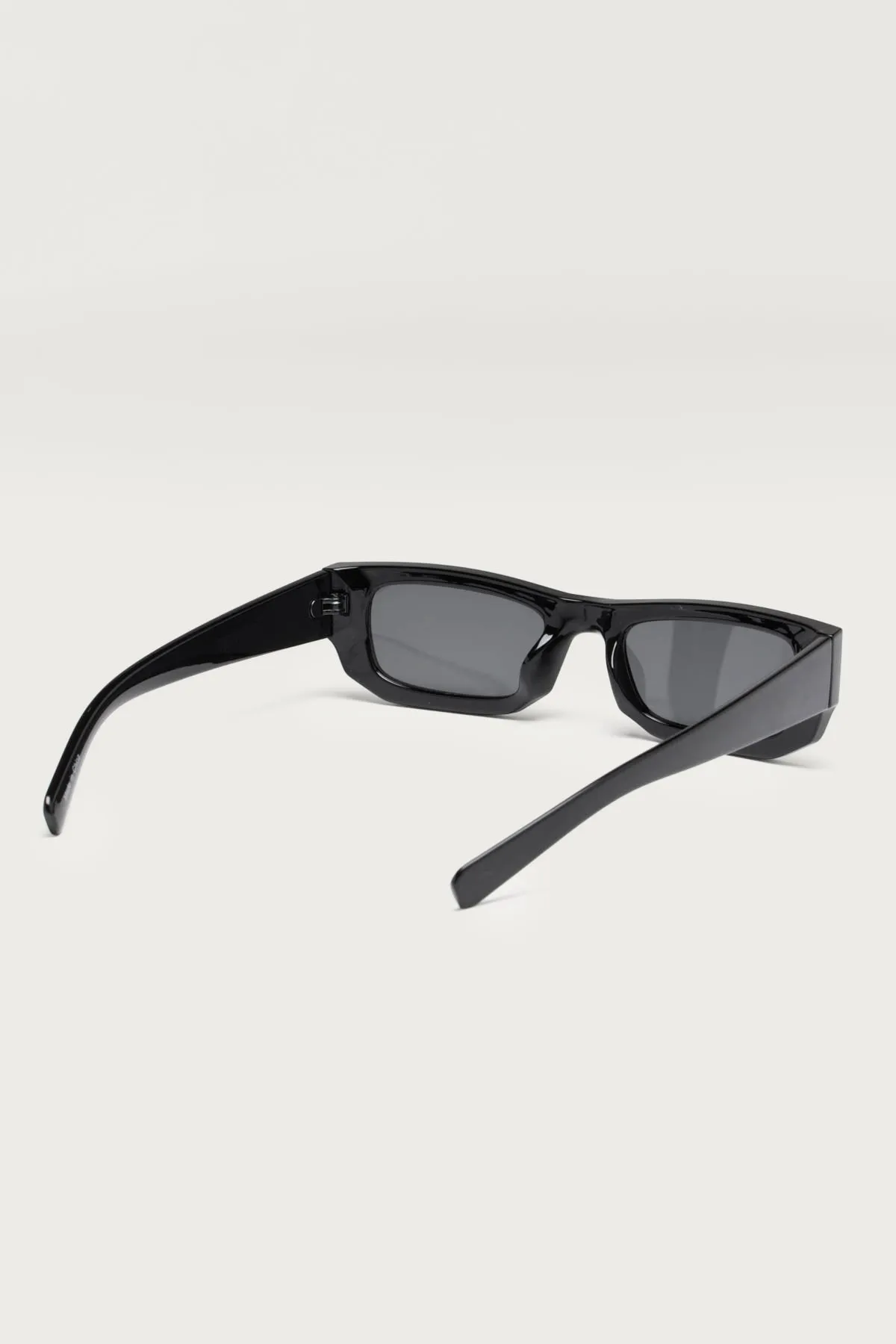 Matea Rectangle Sunglasses sold by Edikted product image thumbnail 4