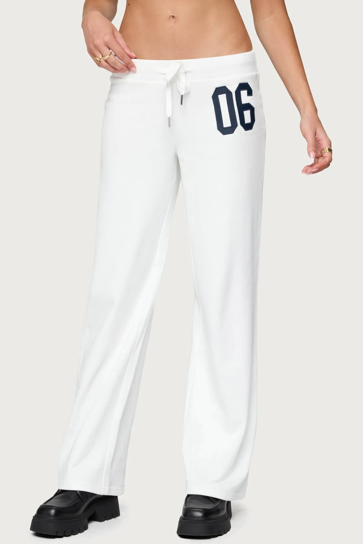 06 Sweatpants sold by Edikted product image thumbnail 2