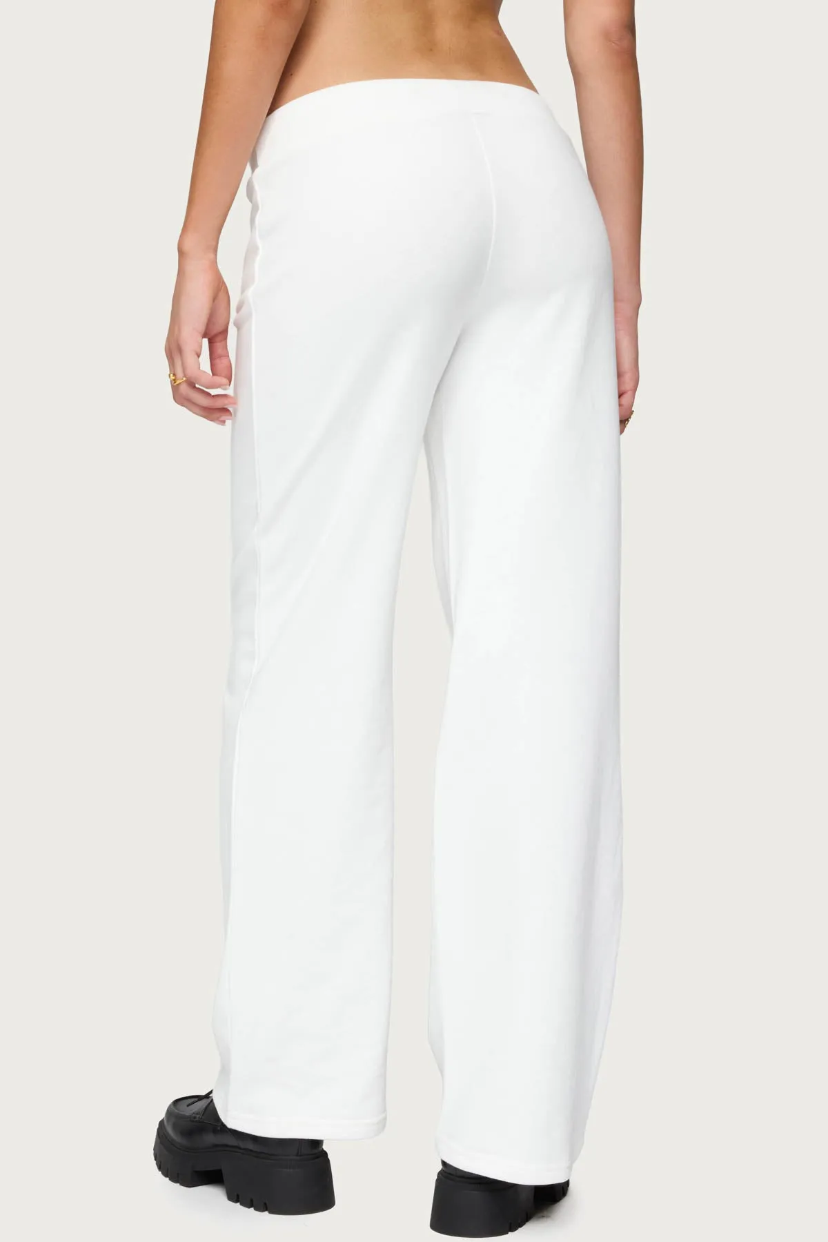 06 Sweatpants sold by Edikted product image thumbnail 5