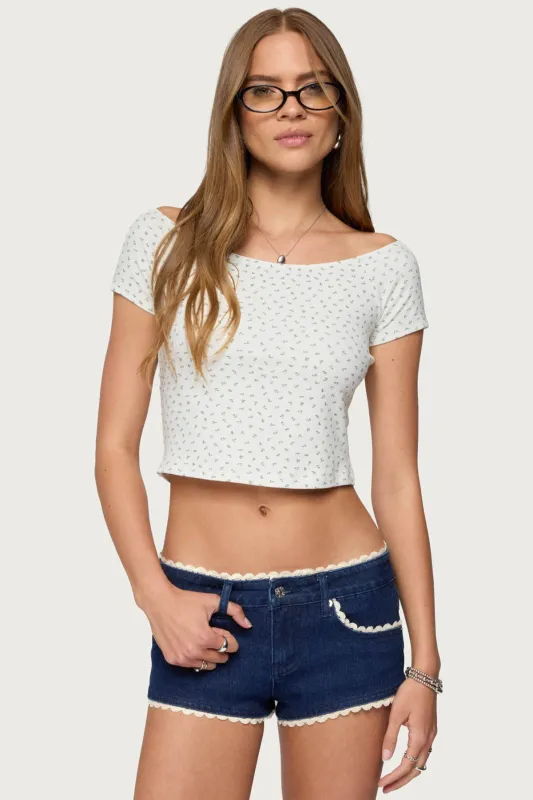 Perry Floral Boat Neck Top sold by Edikted