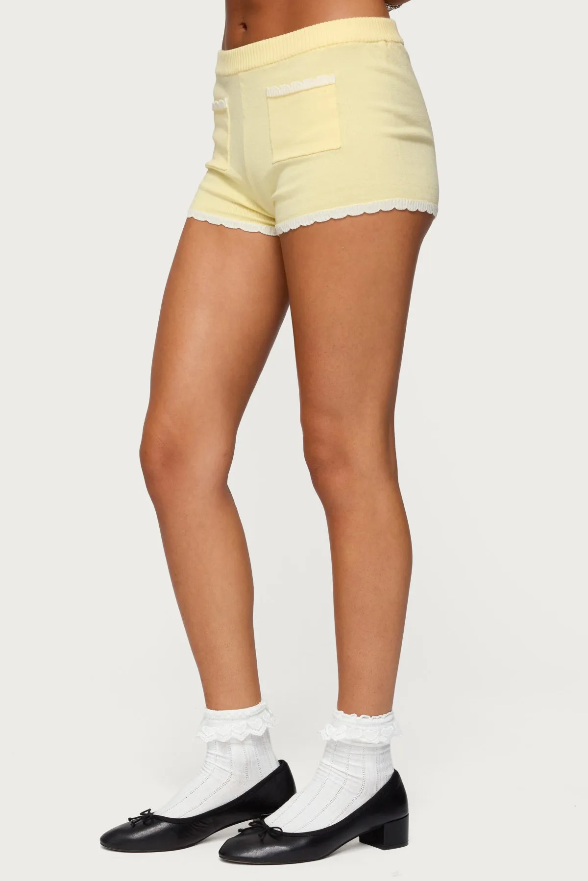 Leila Scalloped Knit Shorts sold by Edikted product image thumbnail 4