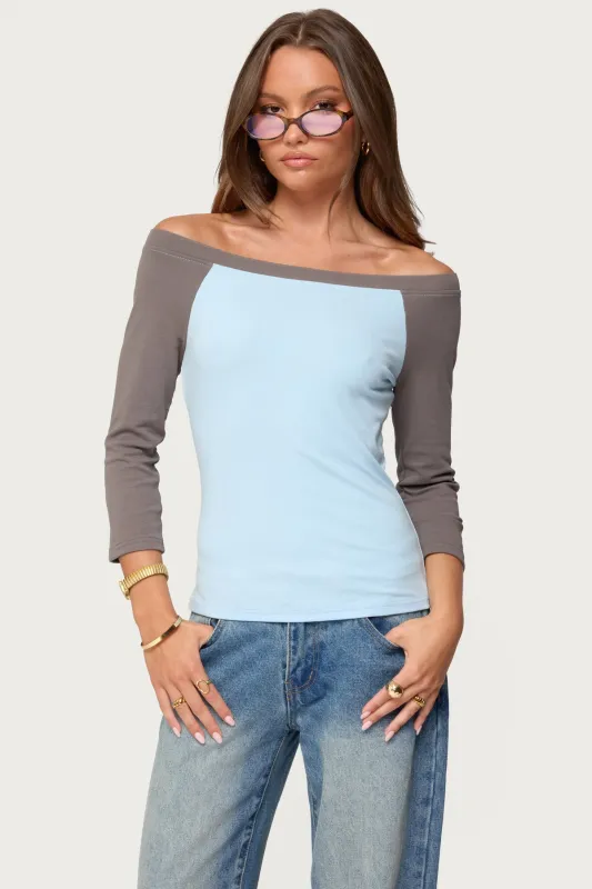Keri Boat Neck Contrast Raglan Top sold by Edikted