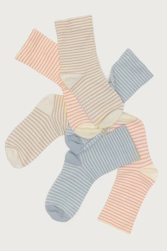 Pack Of 3 Striped Socks sold by Edikted