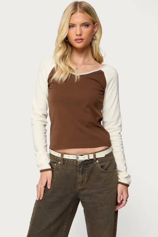 Ronie Contrast Raglan Top sold by Edikted