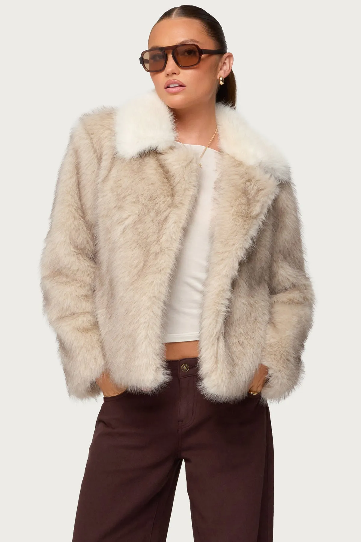 Contrast Collar Faux Fur Jacket sold by Edikted