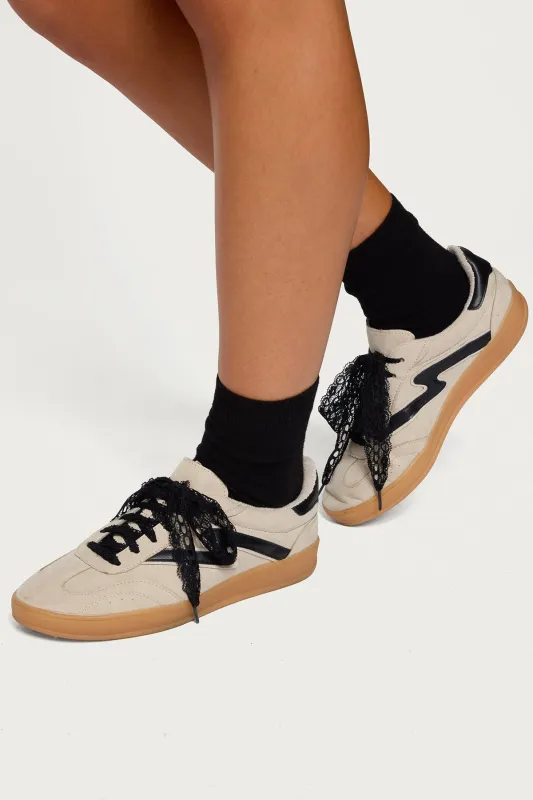 Lace Shoelaces sold by Edikted