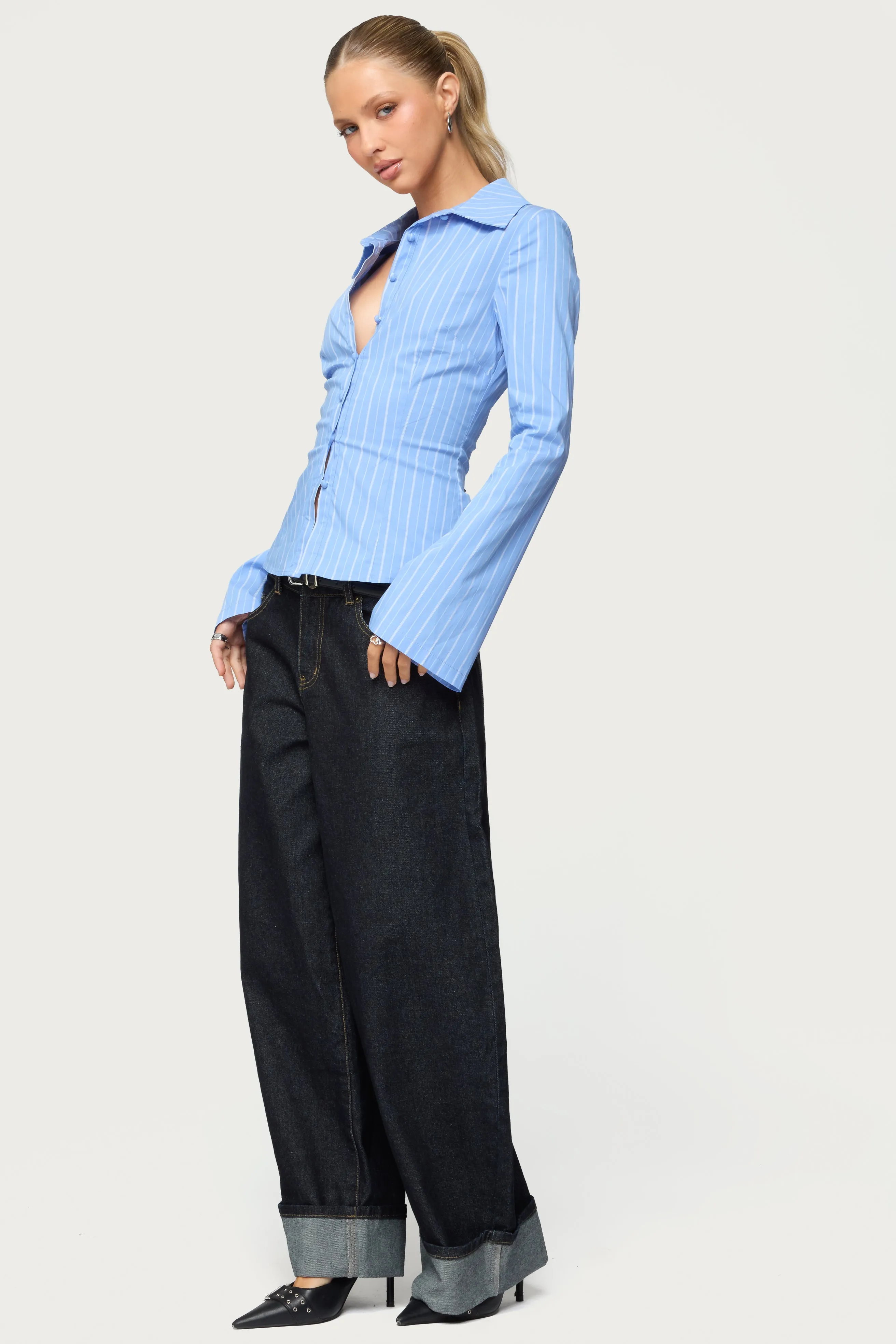 Petite Kella Low Rise Baggy Jeans sold by Edikted product image thumbnail 3