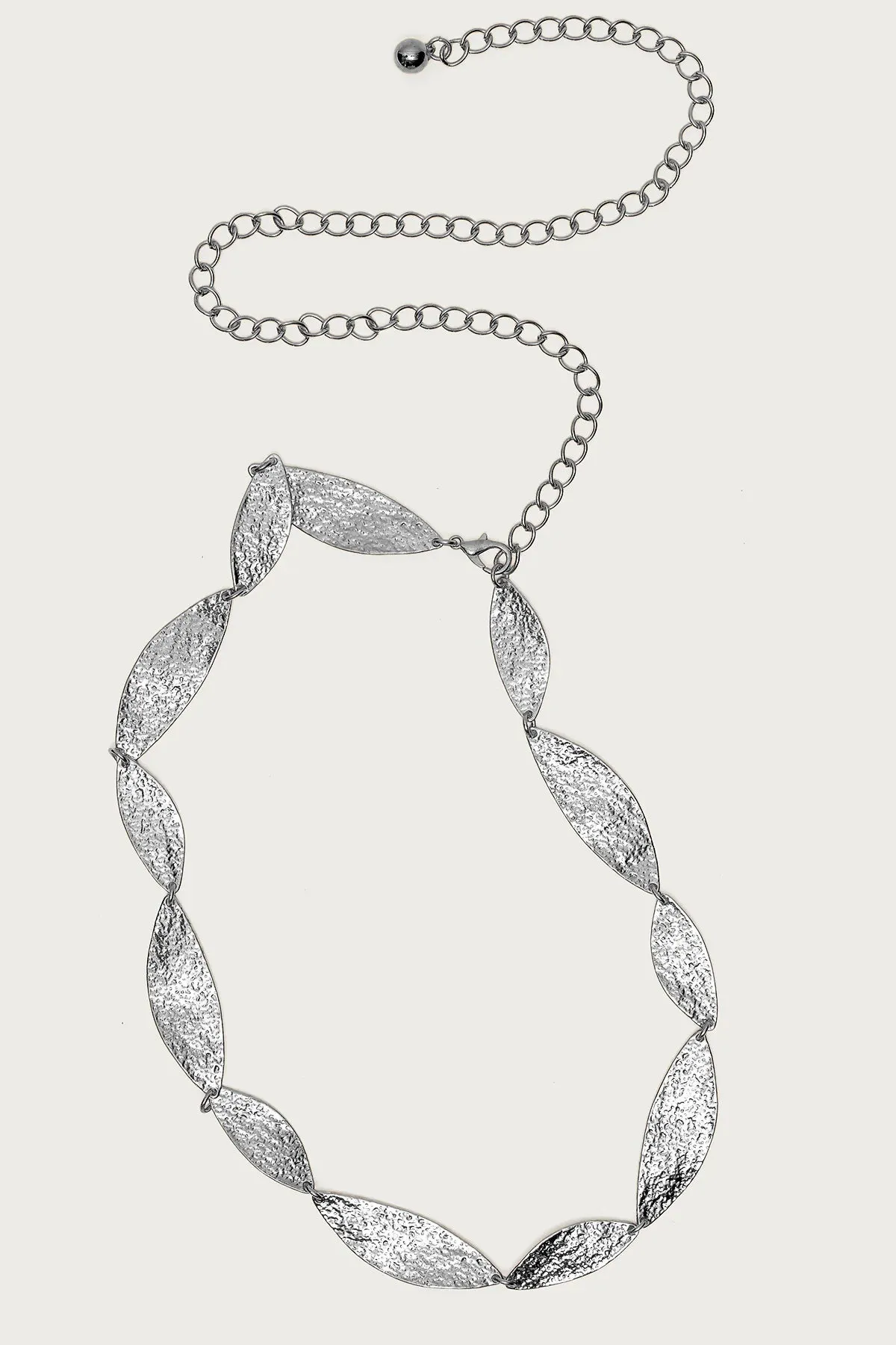 Abstract Pendant Chain Belt sold by Edikted product image thumbnail 2
