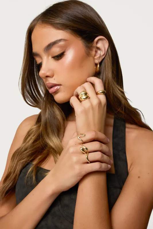 Mixed Abstract Ring Pack sold by Edikted