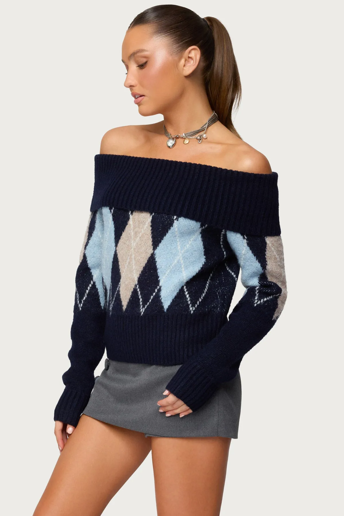 Jakarie Argyle Foldover Sweater sold by Edikted product image thumbnail 3