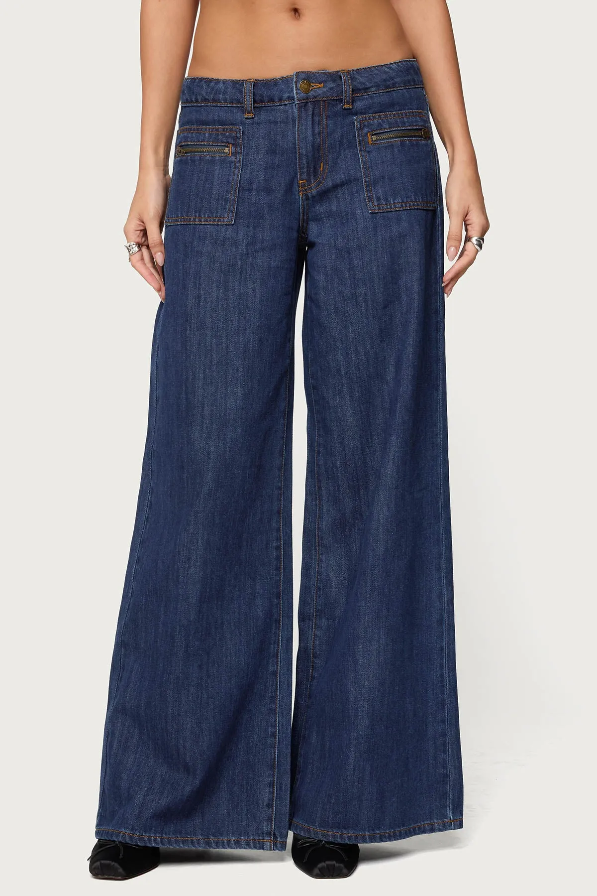 Jimena Low Rise Wide Leg Jeans sold by Edikted product image thumbnail 2