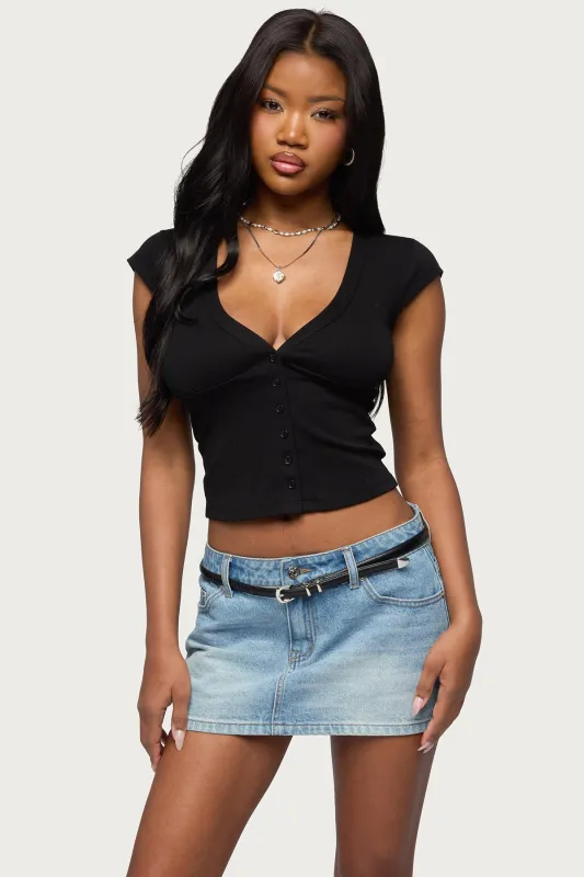 Alza Button Up Top sold by Edikted