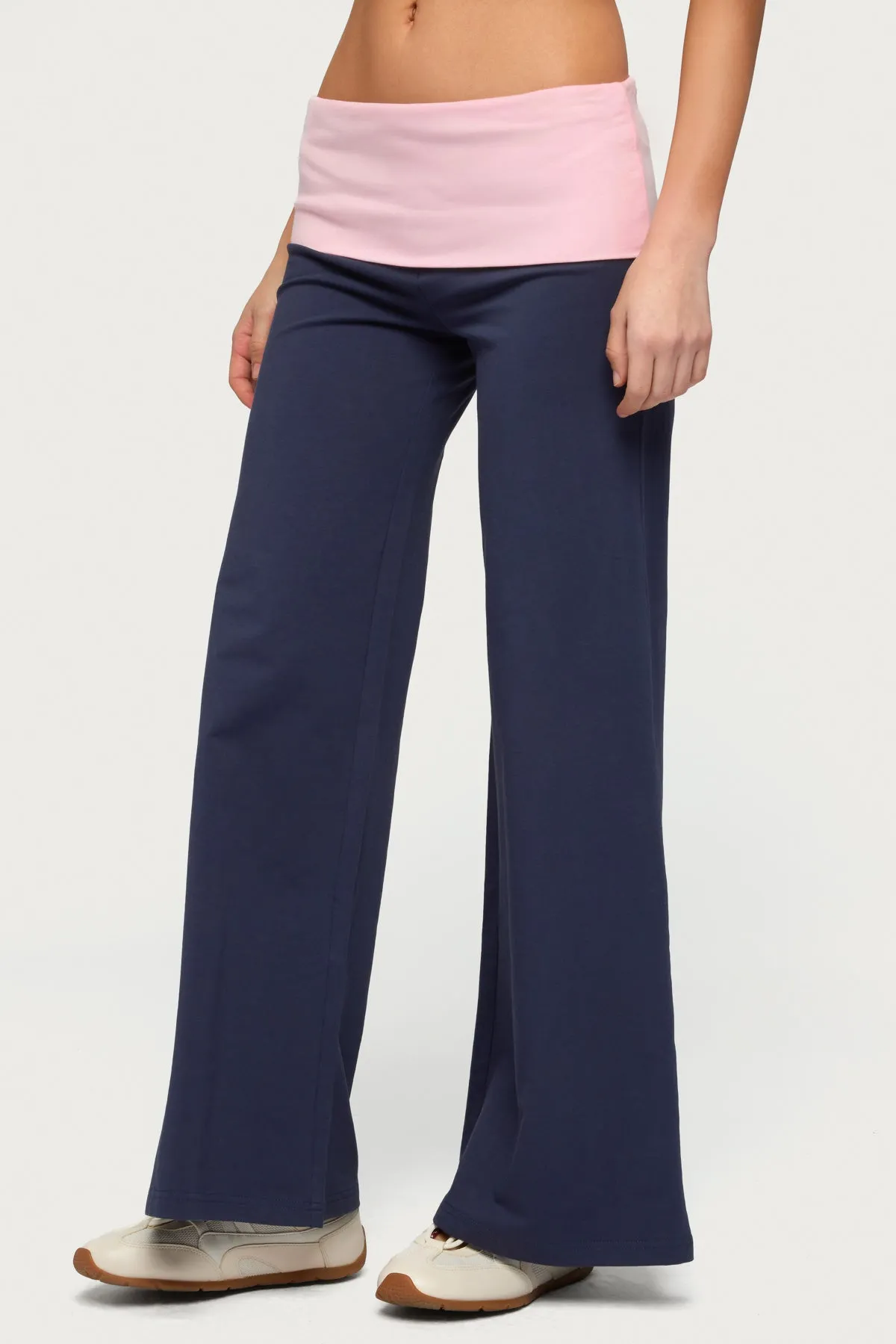 Petite Wide Leg Contrast Foldover Pants sold by Edikted product image thumbnail 3
