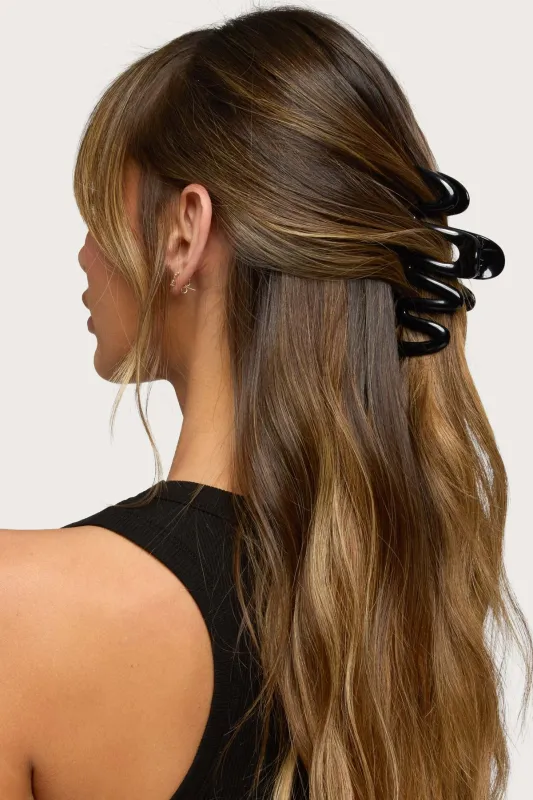 Abstract Claw Clip made by Edikted