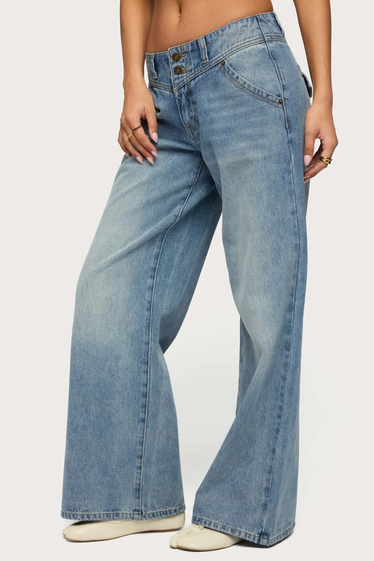 Meredith Low Rise Wide Leg Jeans sold by Edikted product image thumbnail 3