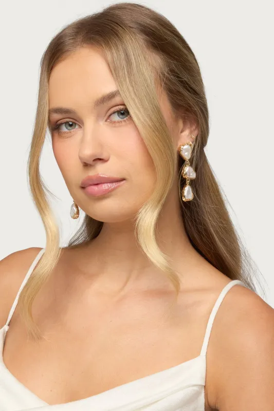 So Pearly Dangle Earrings made by Edikted