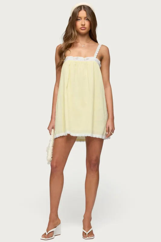 Hipla Contrast Lacey Cotton Dress made by Edikted