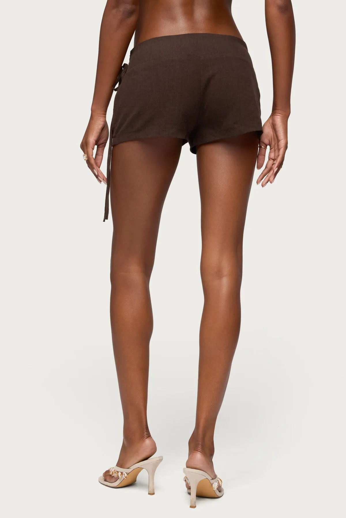 Vikkie Beaded Belt Linen Look Shorts sold by Edikted product image thumbnail 4