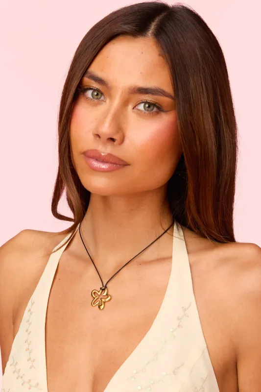 Barbie™ Flower Cord Necklace made by Edikted