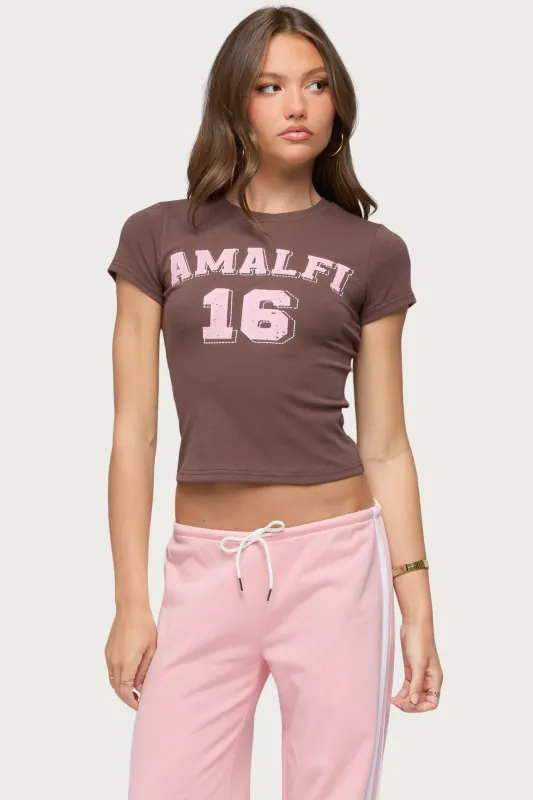 Amalfi Contrast T Shirt made by Edikted