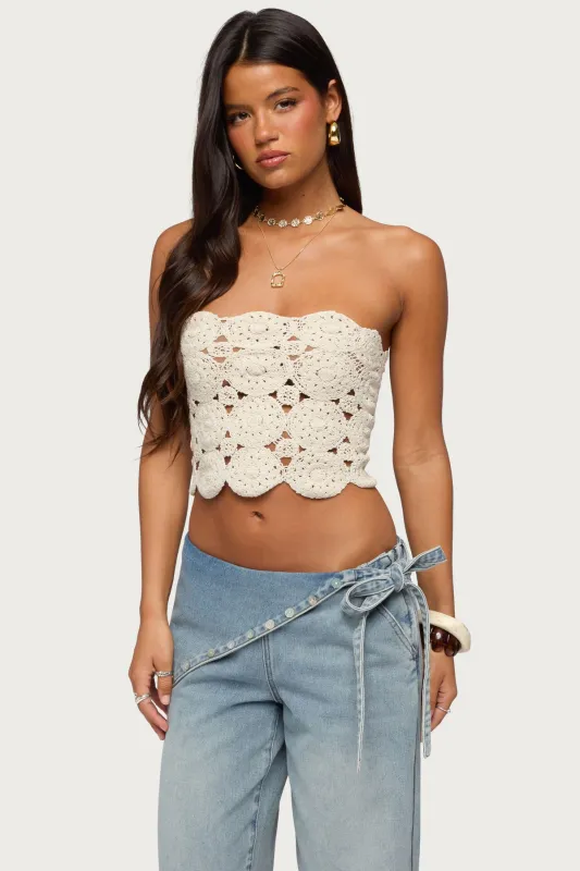 Laurin Crochet Strapless Top made by Edikted
