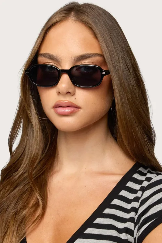 Lucasta Square Sunglasses made by Edikted
