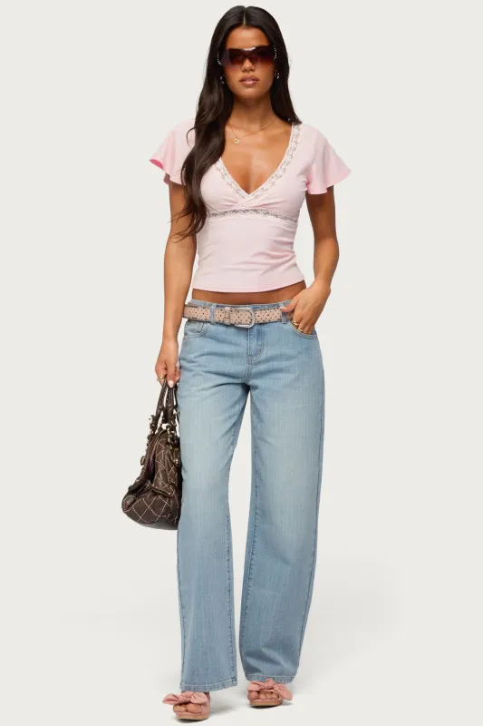 Cresida Low Rise Straight Leg Jeans made by Edikted