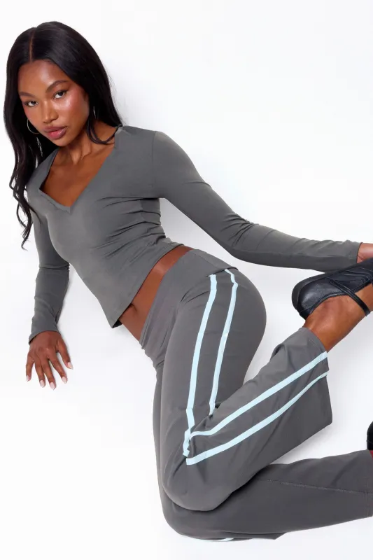 Ferne Long Sleeve V Neck Top made by Edikted