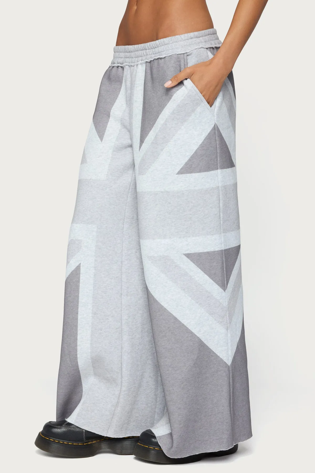 London Rush Wide Leg Sweatpants sold by Edikted product image thumbnail 4