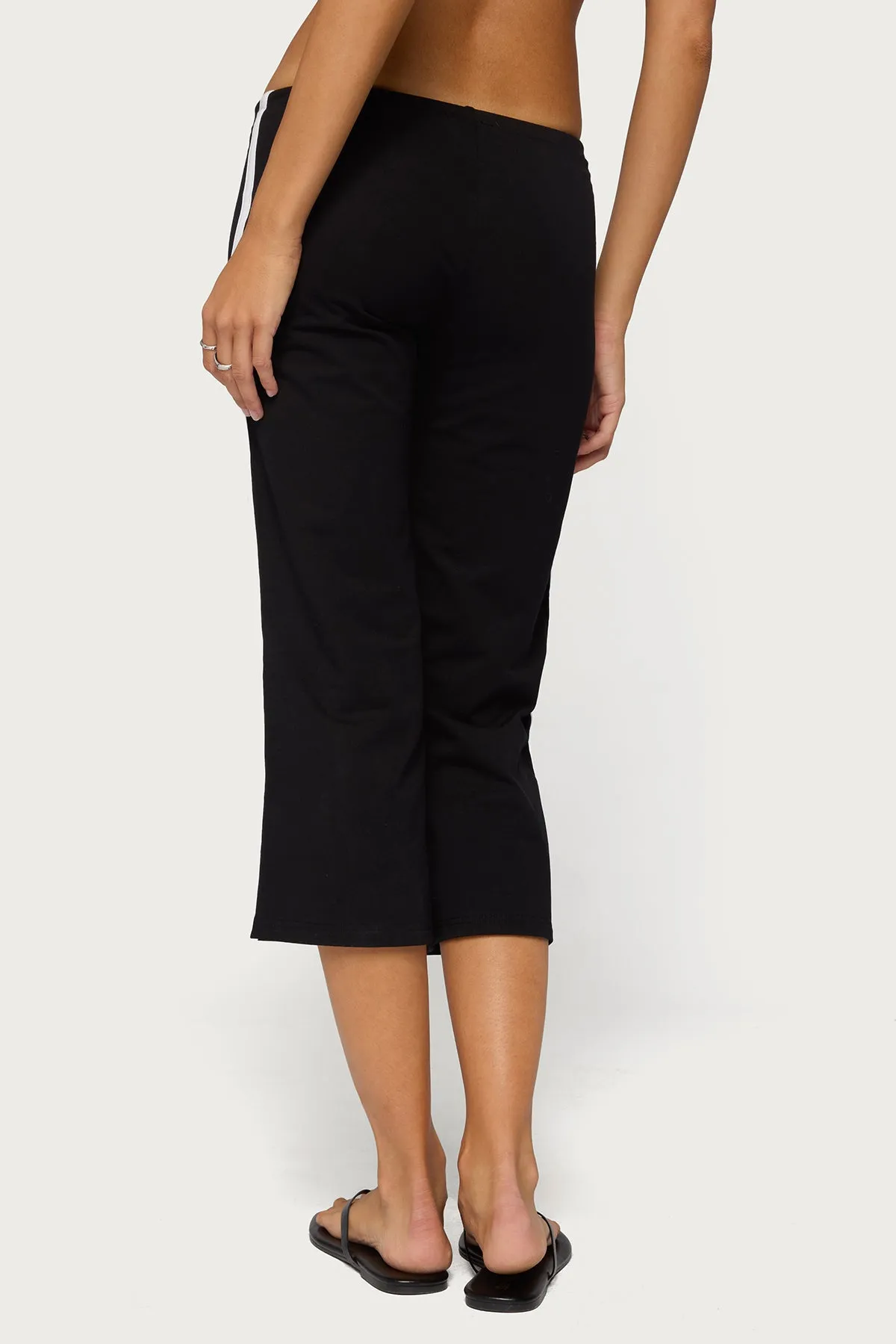 Milene Contrast French Terry Capri Pants sold by Edikted product image thumbnail 5