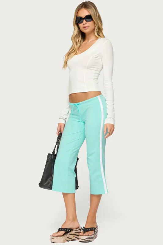 Milene Contrast French Terry Capri Pants made by Edikted