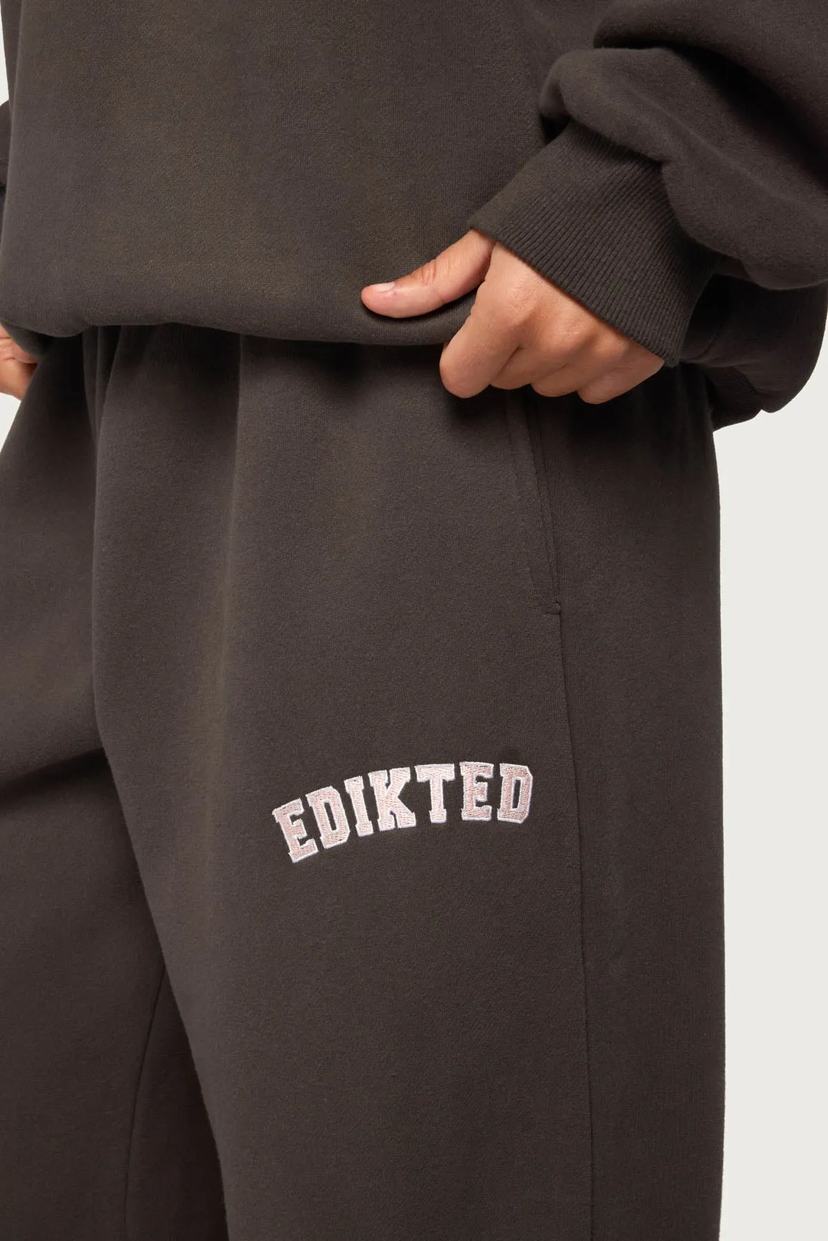 Edikted Major Sweatpants sold by Edikted product image thumbnail 2
