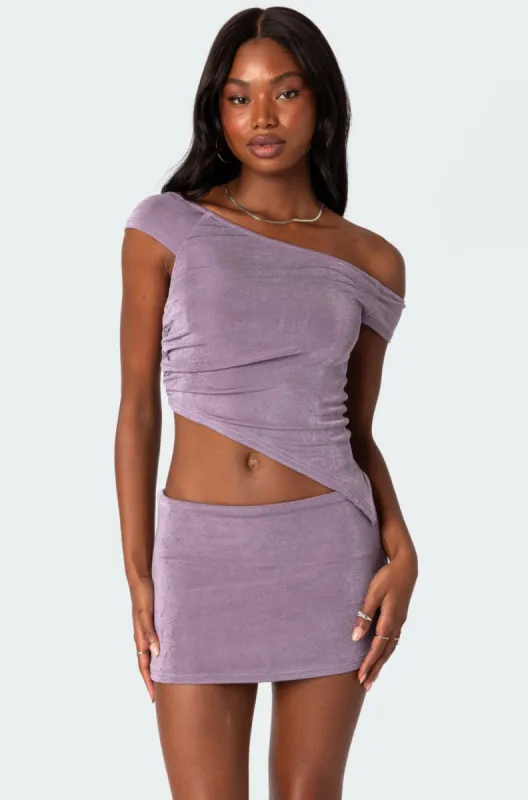 Hayden Asymmetric Top sold by Edikted