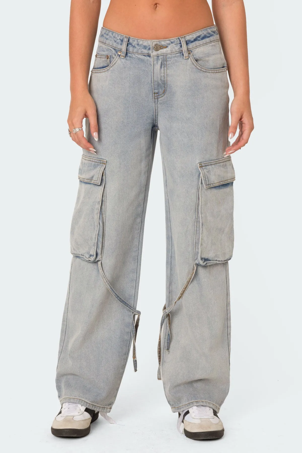 Via Washed Low Rise Baggy Cargo Jeans sold by Edikted product image thumbnail 2