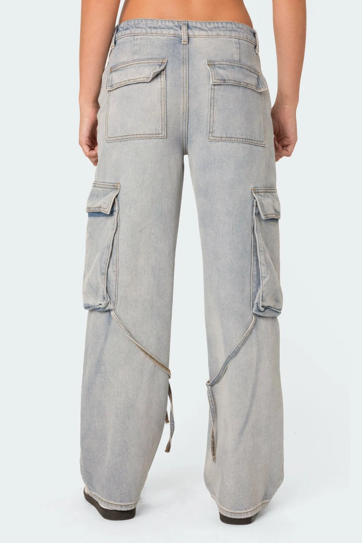 Via Washed Low Rise Baggy Cargo Jeans sold by Edikted product image thumbnail 5