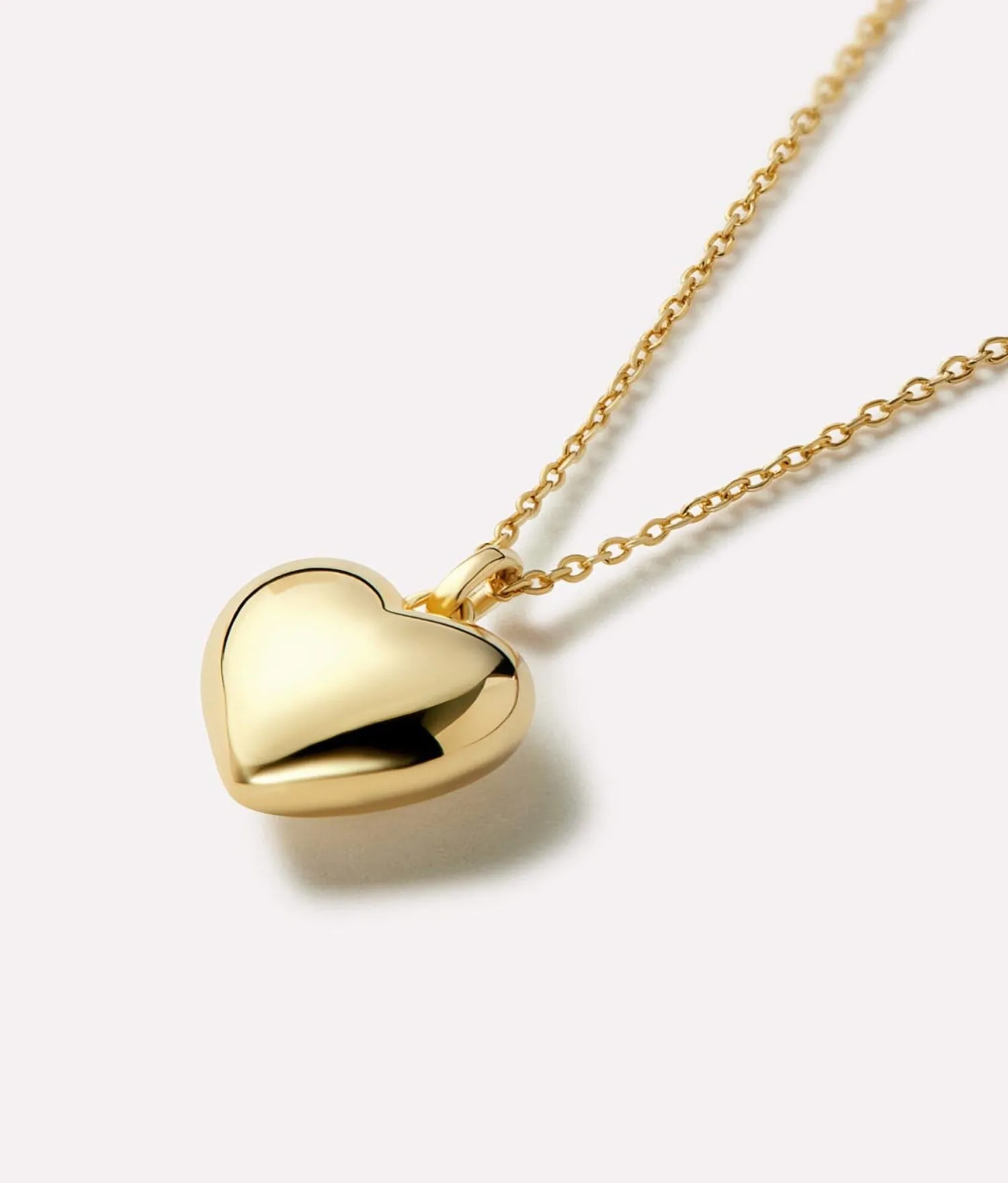 Lev Small Gold Heart Necklace sold by Andie product image thumbnail 4
