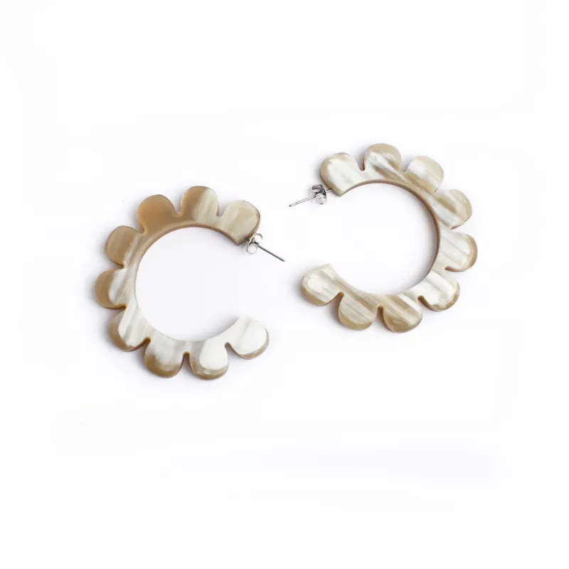 Flower Outline Hoops - Sunshine Tienda sold by Andie