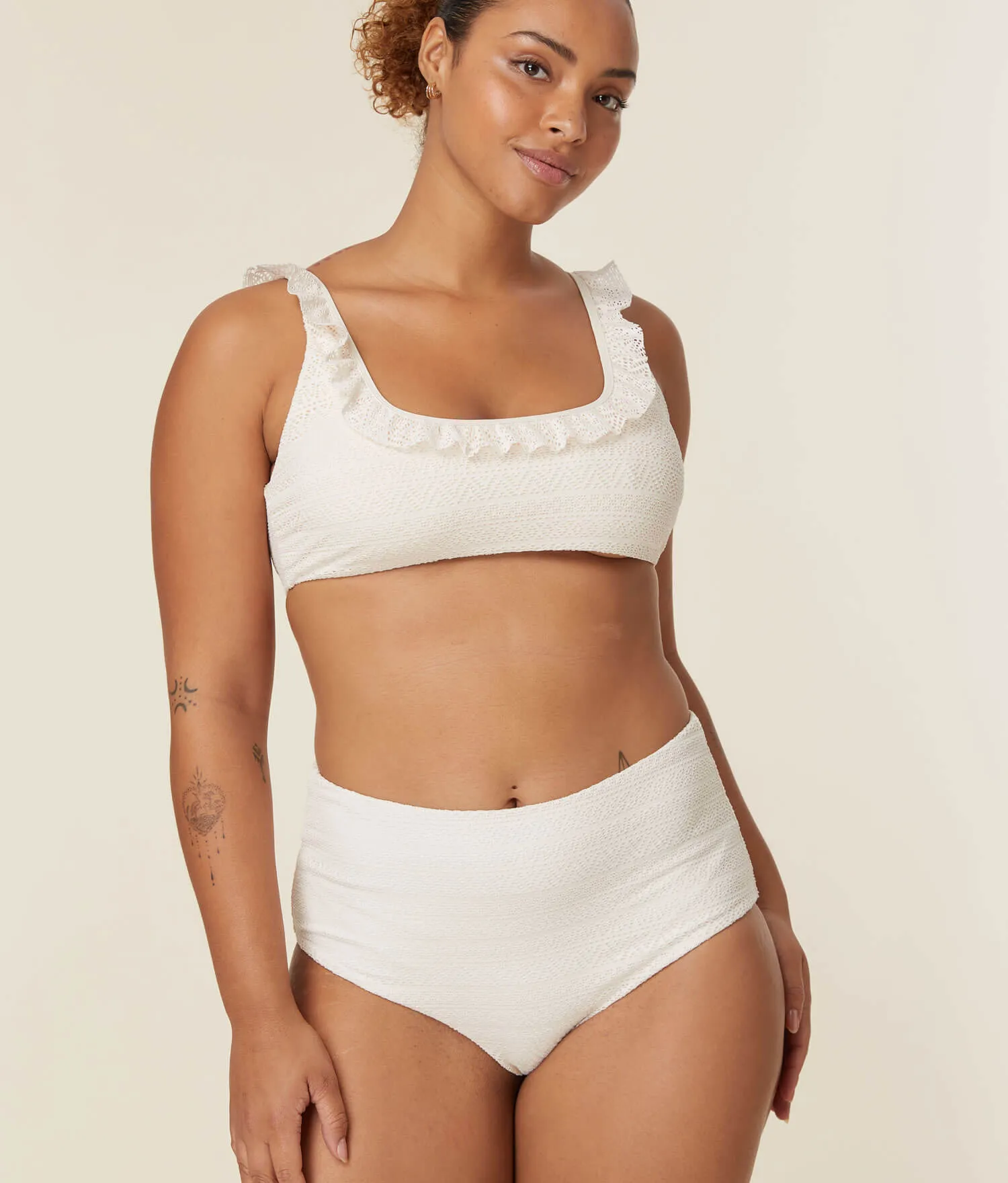 The High Waist Bikini Bottom - Crochet Lace - Vanilla sold by Andie product image thumbnail 3