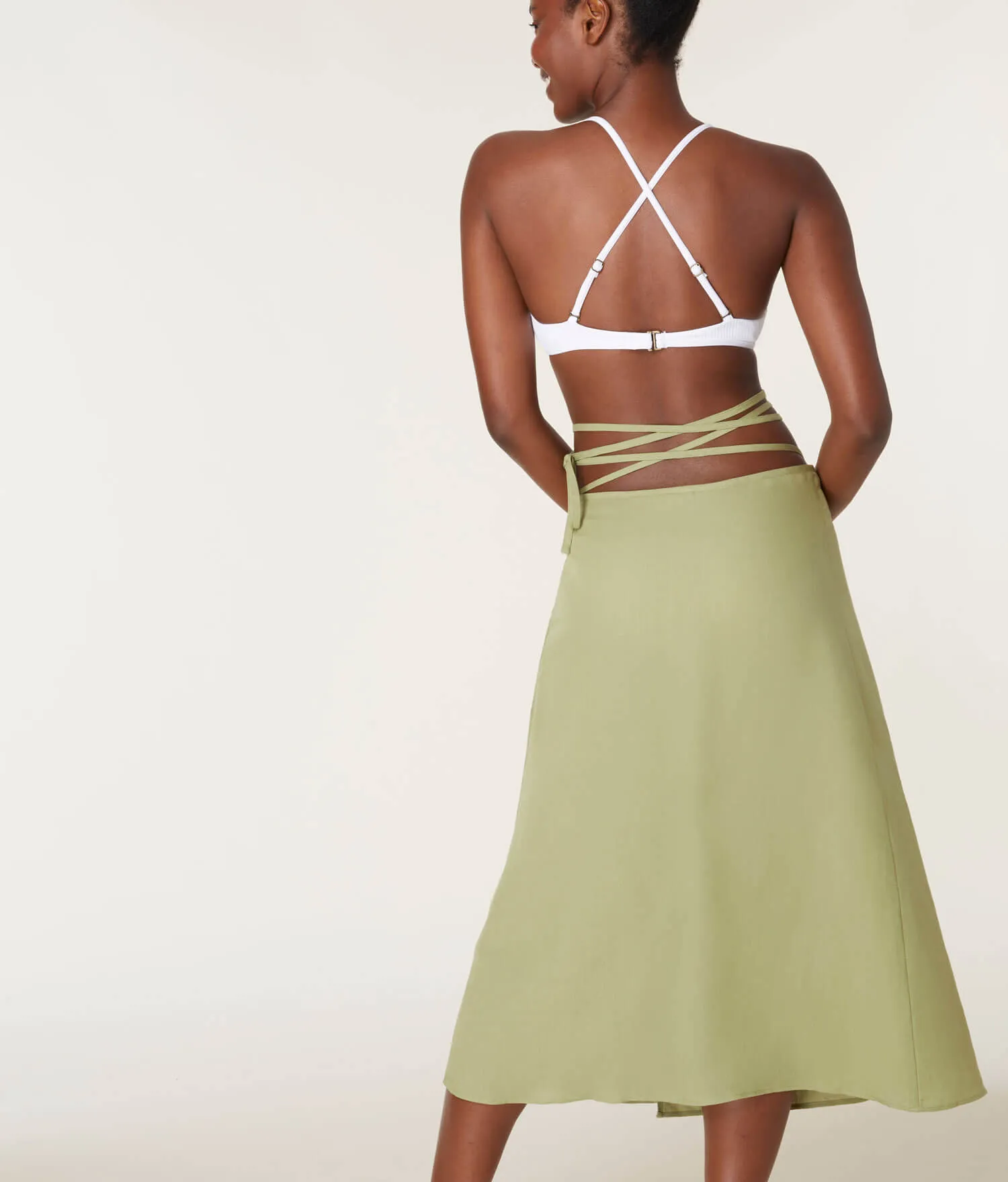 The Tavira Skirt - Linen - Ivy (Archive) sold by Andie product image thumbnail 3