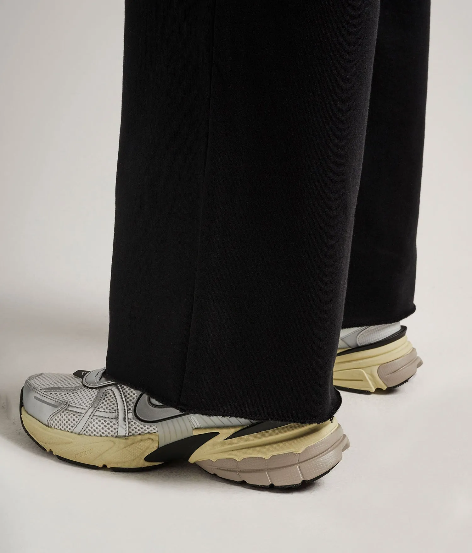 Women's Recycled Fleece Wide Leg Pant | Richer Poorer sold by Andie product image thumbnail 3