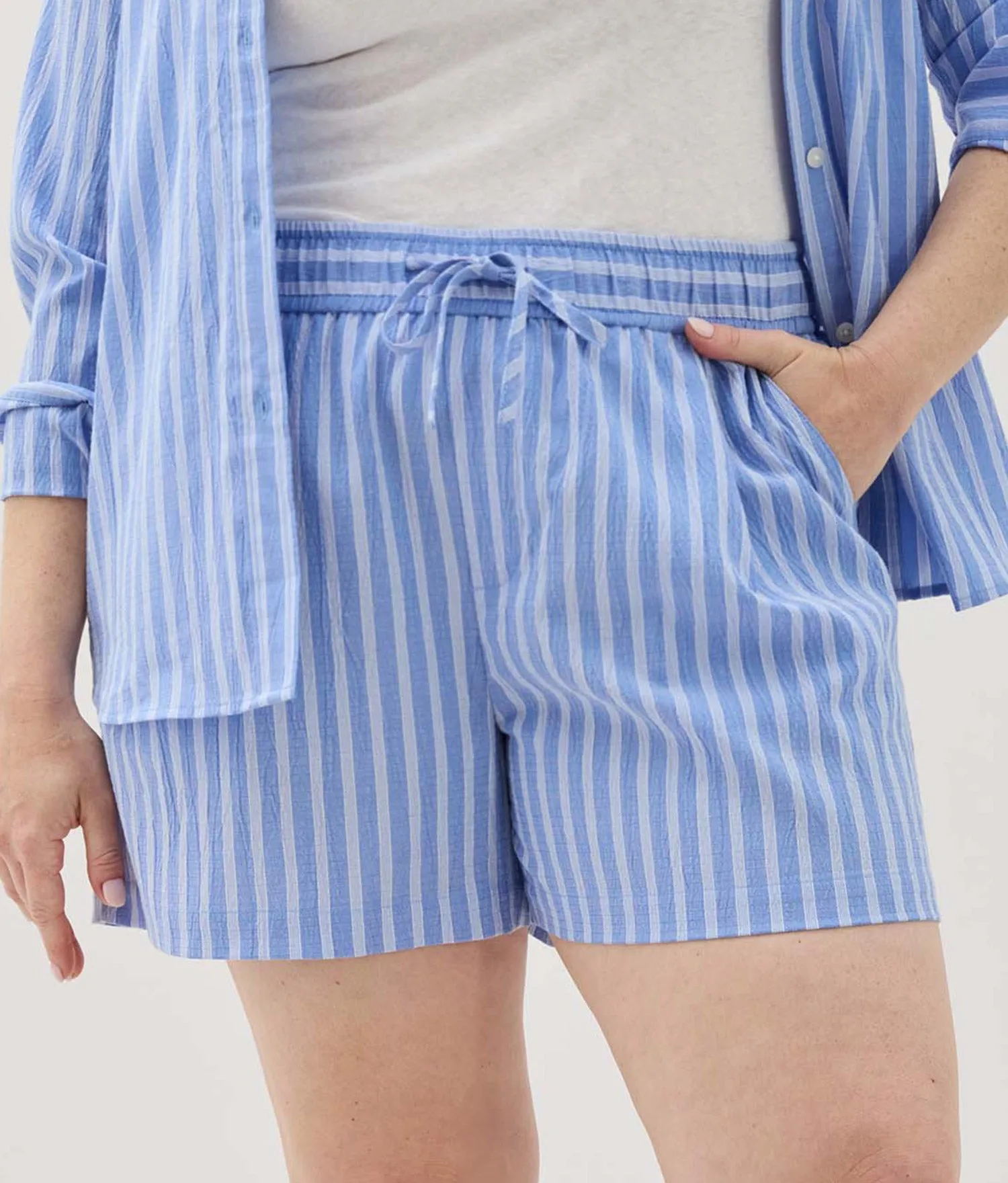 Palermo Short | Richer Poorer sold by Andie product image thumbnail 5